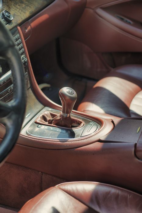 Dezmembrez Mercedes CLS W219 bara fata bara spate injector perna turbo