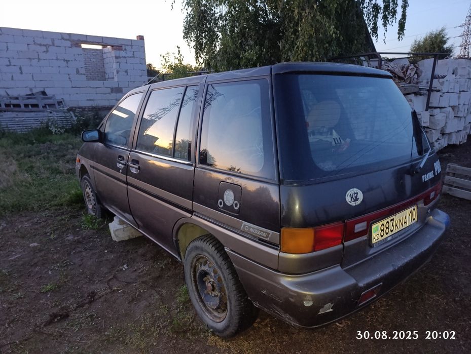 Ниссан Прерия 94г.