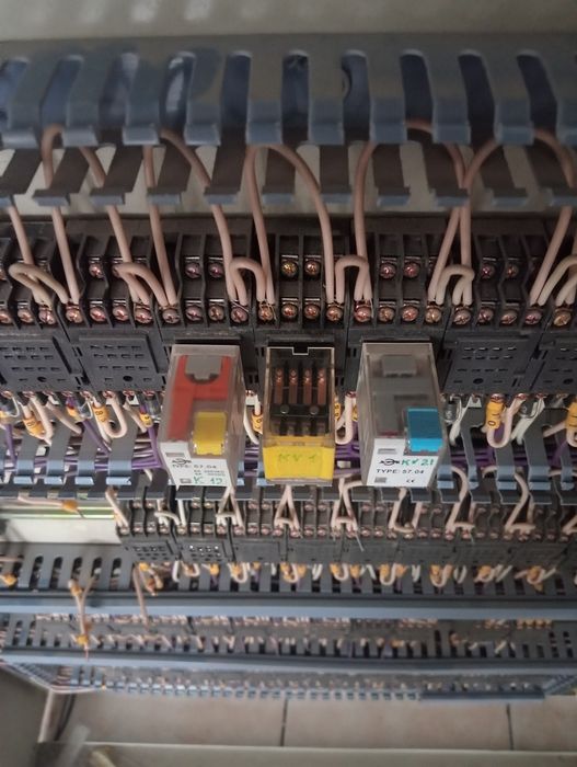 Продам промежуточное реле