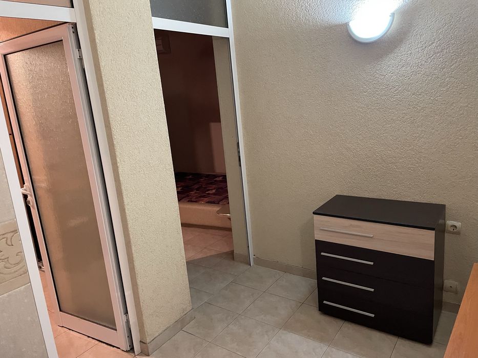 Дава се под наем Едностаен апартамент в Габрово, Център - 40 кв.м за 204 € - Снимка #7