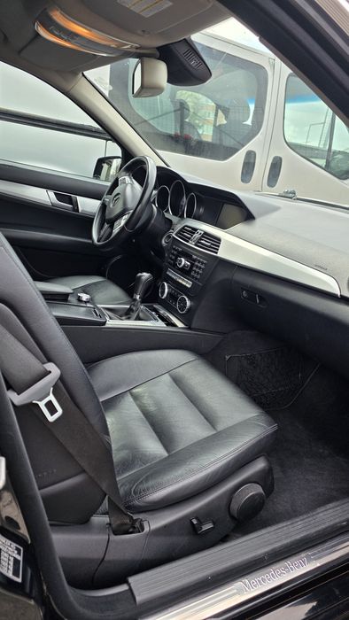 Vand sau schimb Mercedes C class - facelift - euro 5 -2011