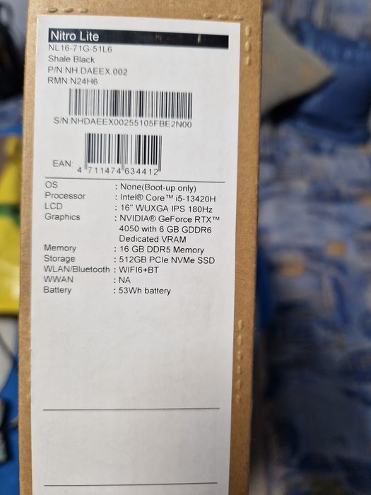 Продавам acer nitro lite 16 в комплект с охлаждаща подложка iets gt300b1 с  включен usb  hub на задня  панел!!!