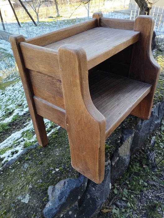 Нощни  шкафчета масивни