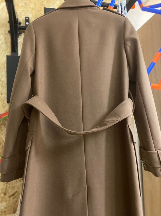 Продам новое пальто