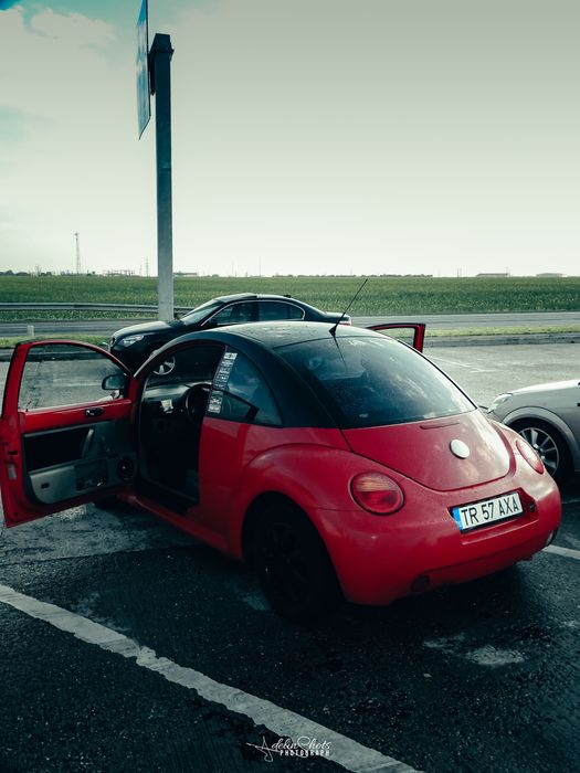 Vand sau schimb Volkswagen newbeetle