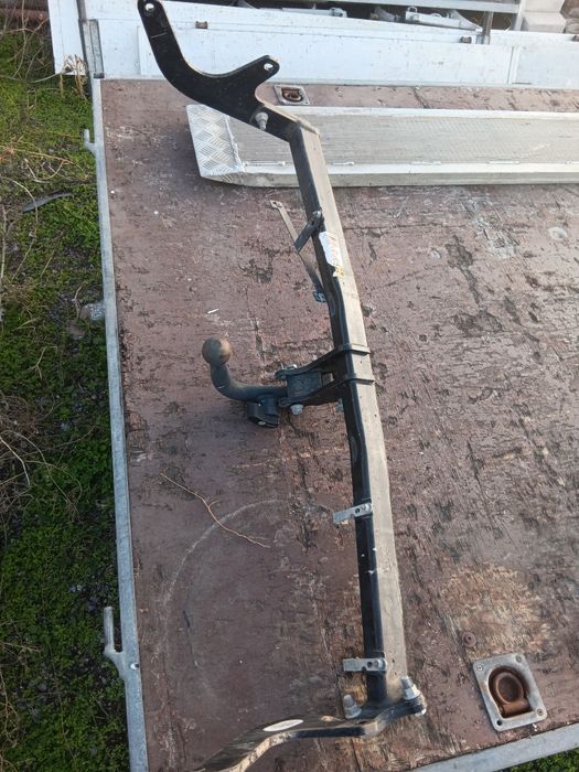 Теглич Dacia Sandero III