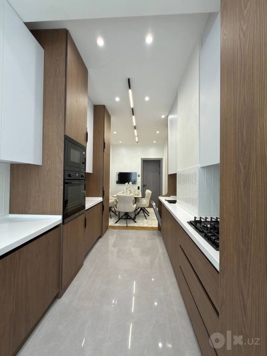 Паркентский Новостройка Oq Saroy Urban Stroy 3 комнатная 2 этаж, 85м2