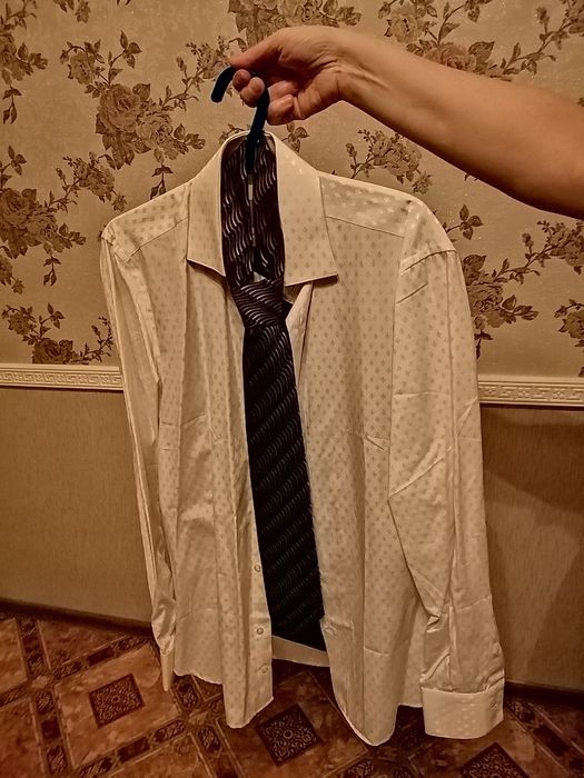 Костюм комплект новый смокинг