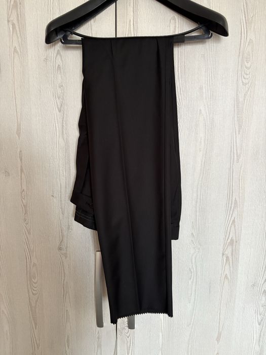 Мъжки официален костюм с обувки, елече и вратовръзка НОВИ!