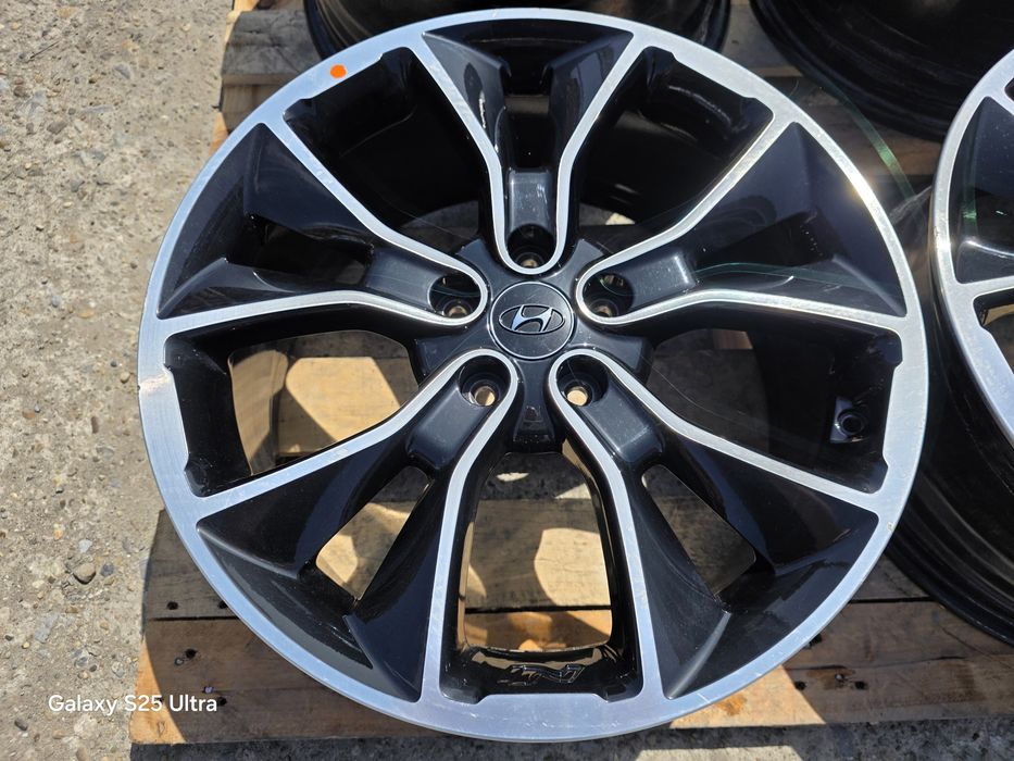 Лети джанти 19ки 5х114.3 Hyundai