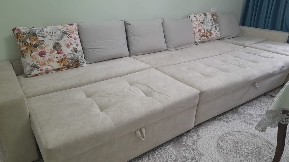 Продаю диван в отличном состоянии
