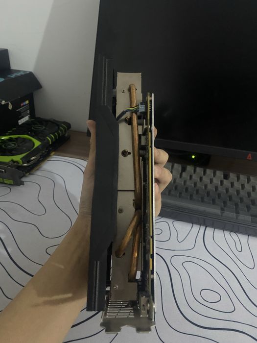 Видеокарта RX 5600 XT