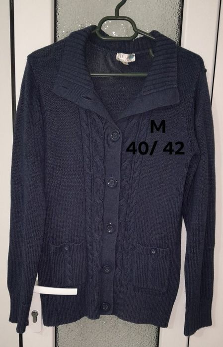 Vînd Jachetă damă maro din Piele ecologică