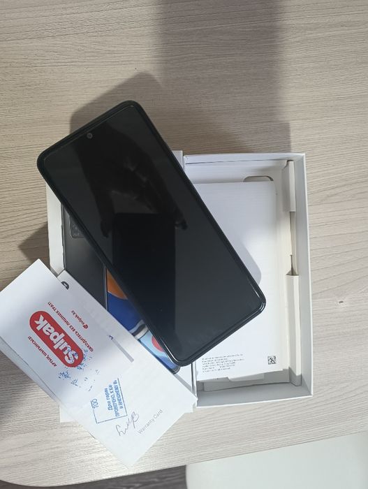 Продам отличный телефон Redmi Note 11