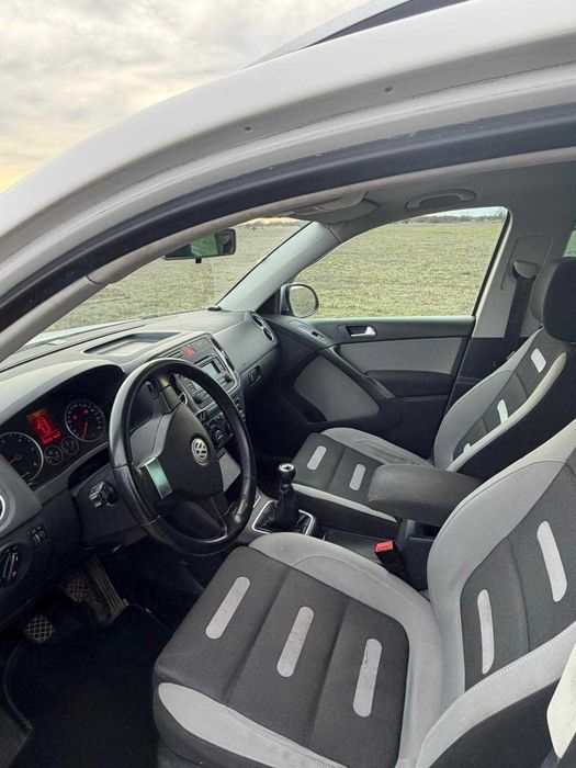 VOLKSWAGEN Tiguan 2008 — imagine 5