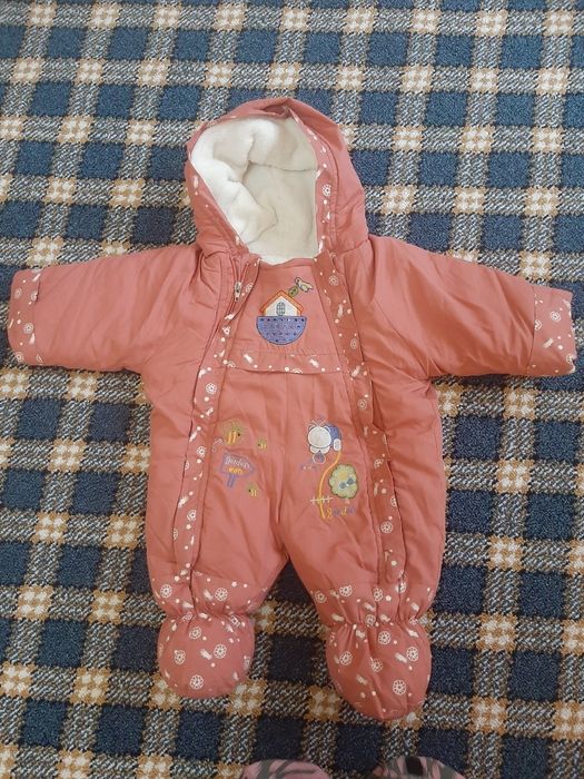 Кизчаларга чиройли комбинезон арзон нархда сотилади янги сифати и зурр