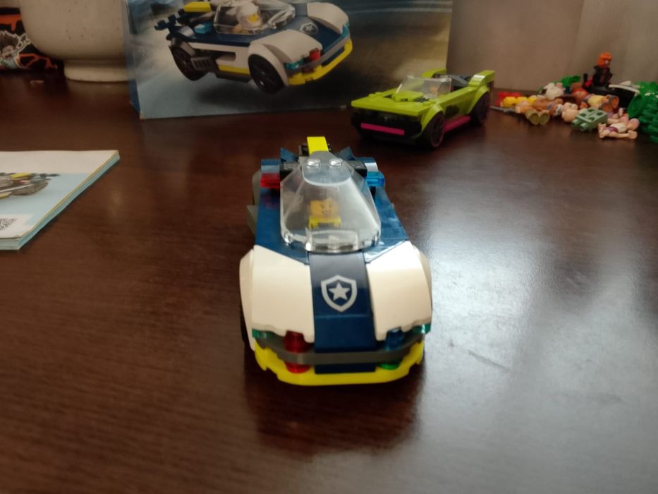 Lego city police car and Muscle car