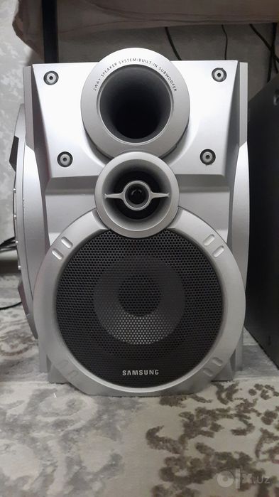 Samsung muzikalniy sentir holati ideal