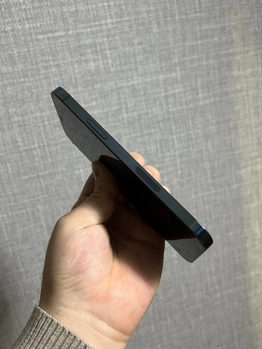 iphone 12 pro 256GB blue