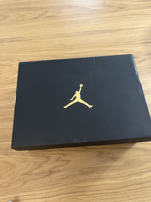 Кроссовки Air jordan mid1 оригинал