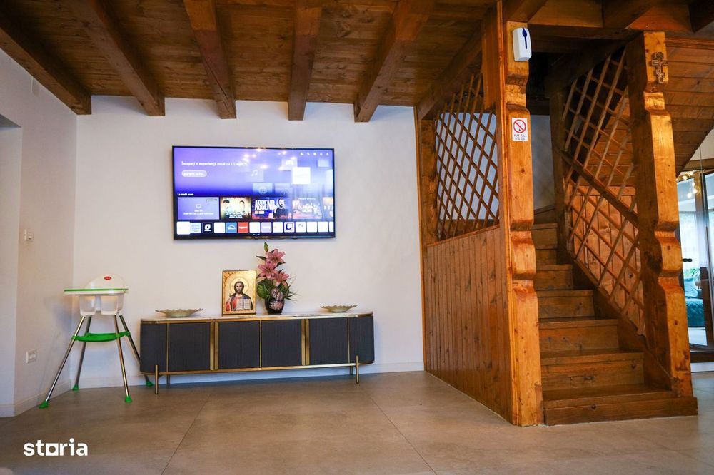 Vilă de Lux pe Malul Lacului – Confort și Vedere Panoramică