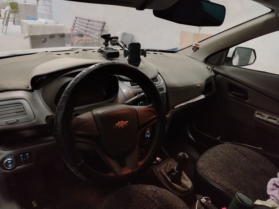 Chevrolet Cobalt 2020 — 3