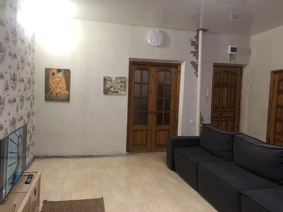 Продаю 2 комн.квартиру