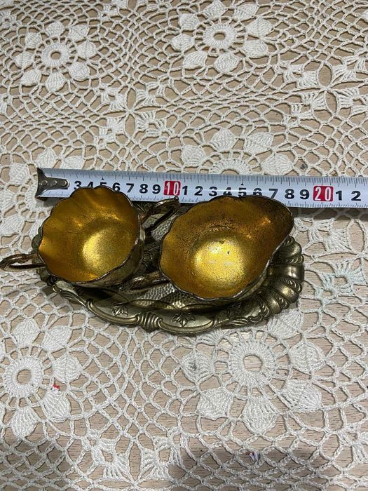 Медни и месингови предмети.Шишета за ракия.