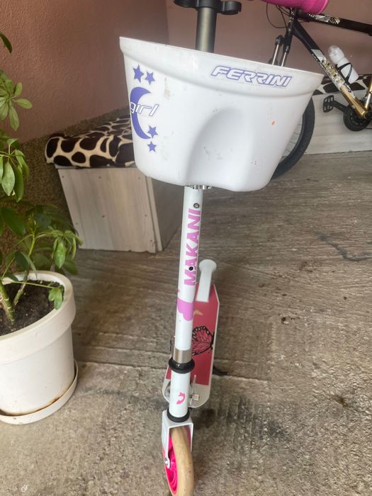 Детска тротинетка Makani