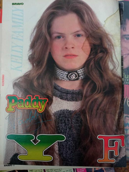 Плакати на известни личности: Justin Timberlake, Ricky Martin, Джей Ло, Антонио Бандерас, Малина и други