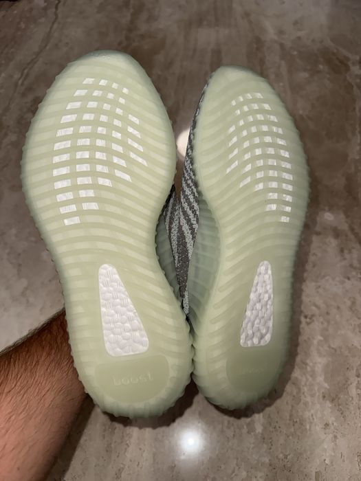 Yeezy Blue Tint 350 marimea 43