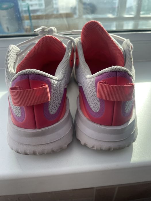 Nike renew run (кроссовки женские)
