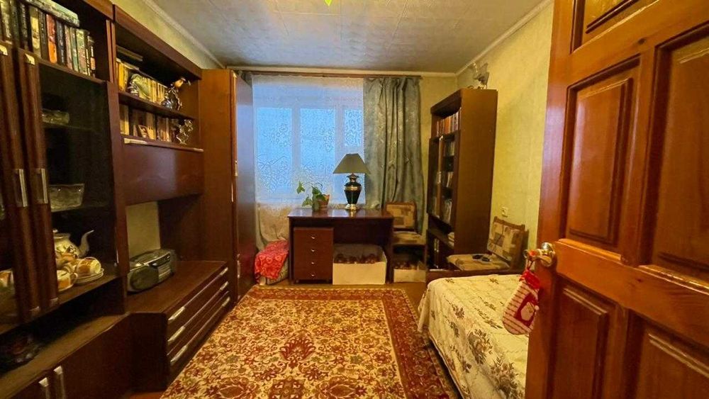 продам 3 х комнатную квартиру