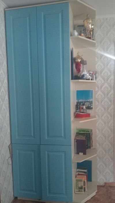 Продам шкаф хороший