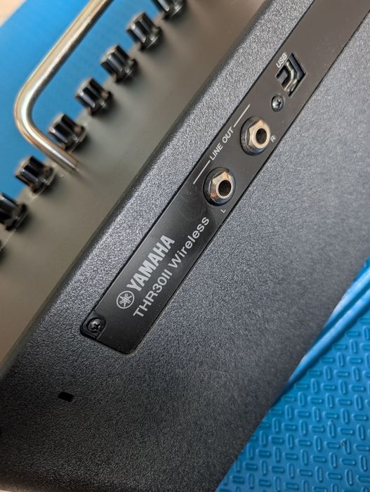 Yamaha THR30IIW-BL – моделращ усилвател / комбо (като нов)