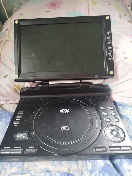 DVD Video с экраном