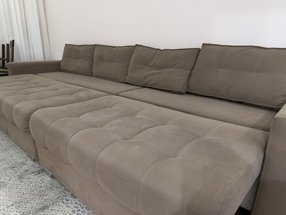 Диван коричневый 3,5 метра