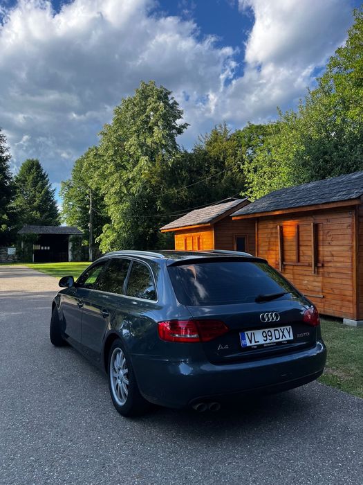 Audi A4 B8 sau schimb
