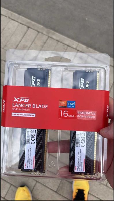 Продам DDR5 32 GB XPG Adata lancer Blade