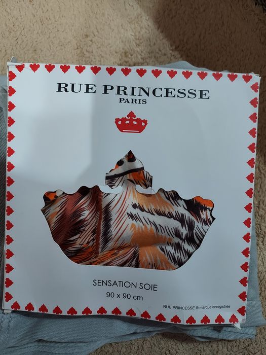 Fulgari doamne/ domisoare cochete