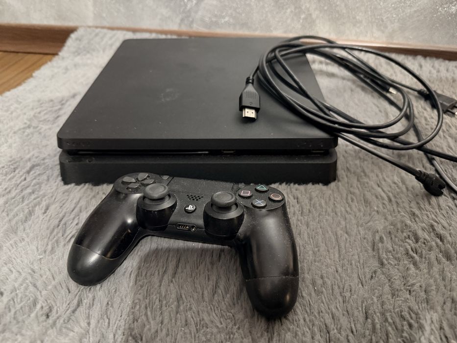 Playstation 4 +1maneta