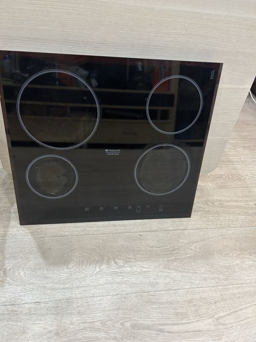 Продам варочную панель на запчасти