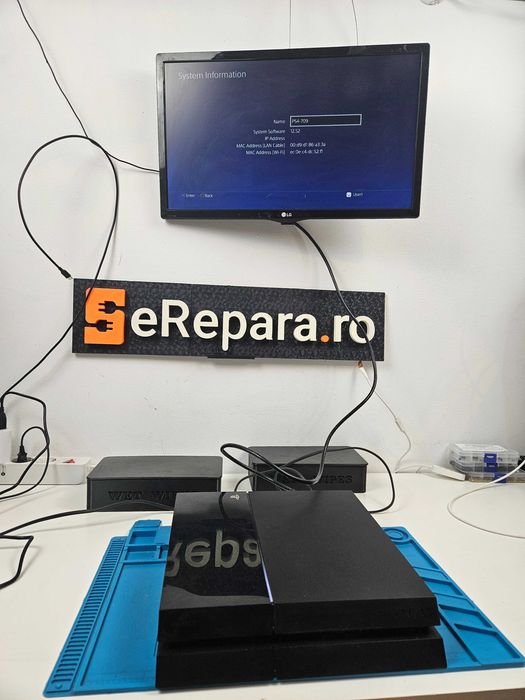 Playstation 4 Fat 500GB, software 12.52 (compatibil jailbreak), revizuit la service, cu raport