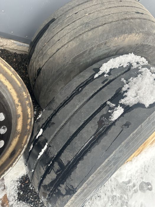 Продам шины Б/У грузовые