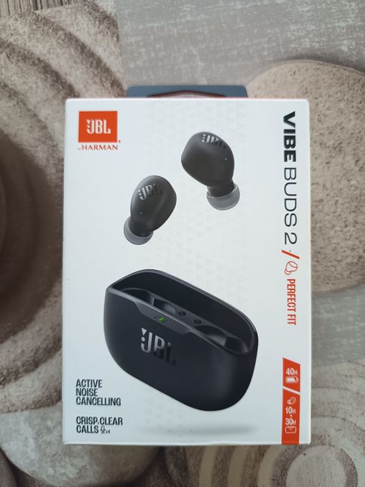 JBL Vibe Buds 2 с кутия