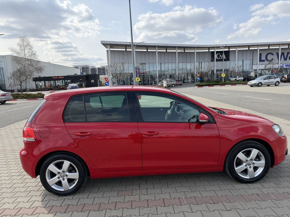 VOLKSWAGEN Golf 2010 — imagine 4