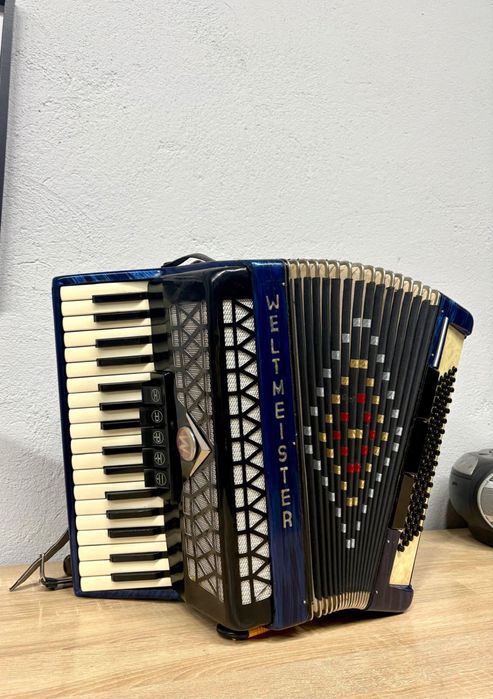 Acordeon Welteister cu 80 de basi