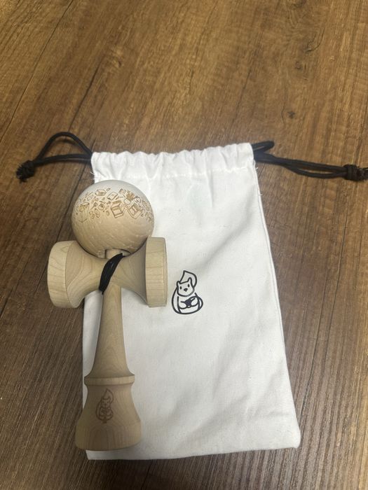 Kendama ErraticSquirrel