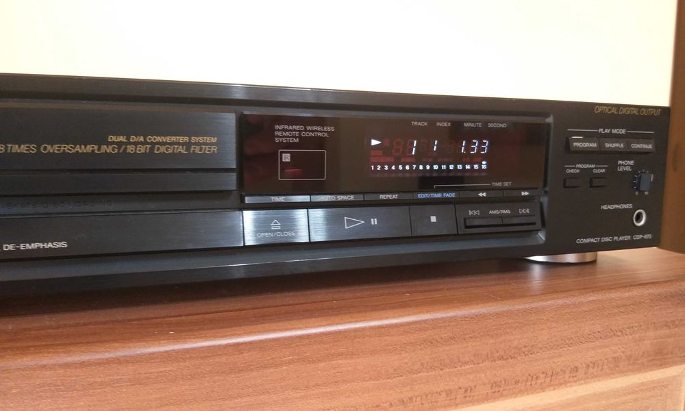Sony CDP 670 cd player