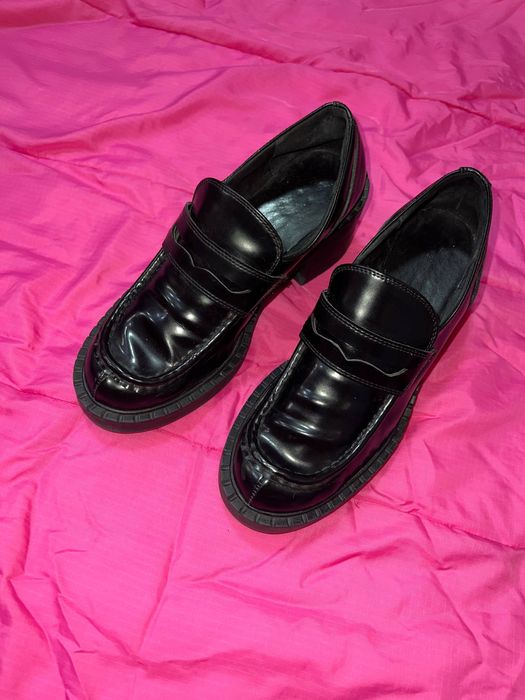 Продается обувь женская брендовая